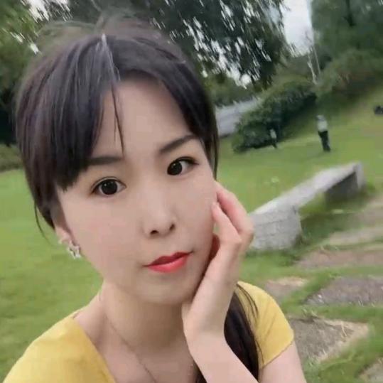 许丽静信阳光山