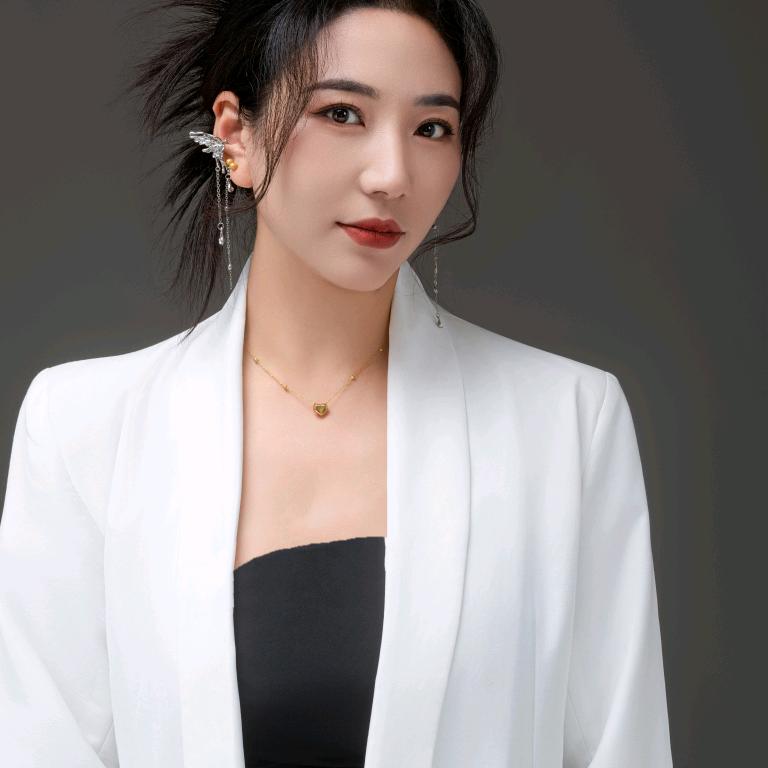 龙悦城冯秋艳带您选好房