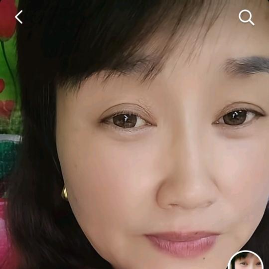 两个孙女的奶奶