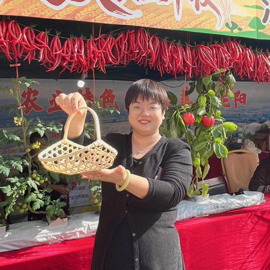 村专职书记—小张#乡村