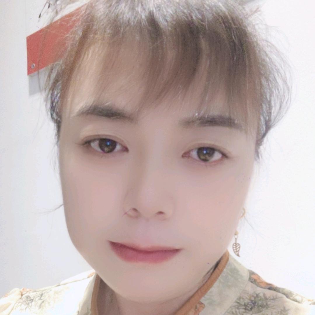 沉默（吕丽）