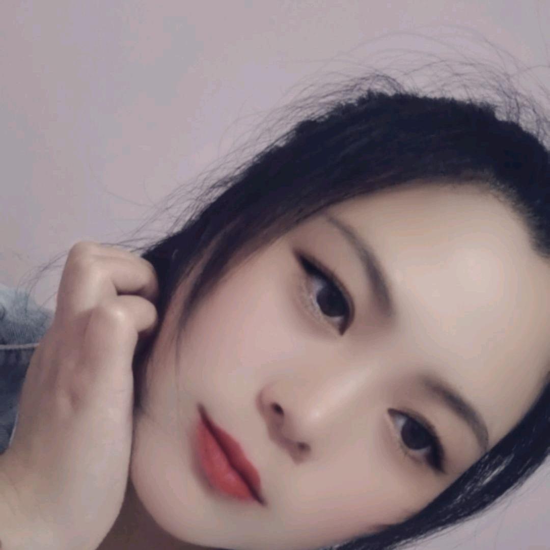 素颜衬红妆凄美谁的伤