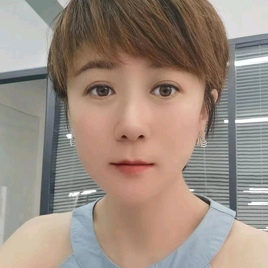 龙北触控排队机、广告机、触控一体机源头工