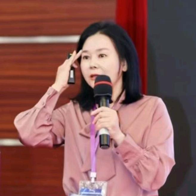 杜锡 萍咨询挚领