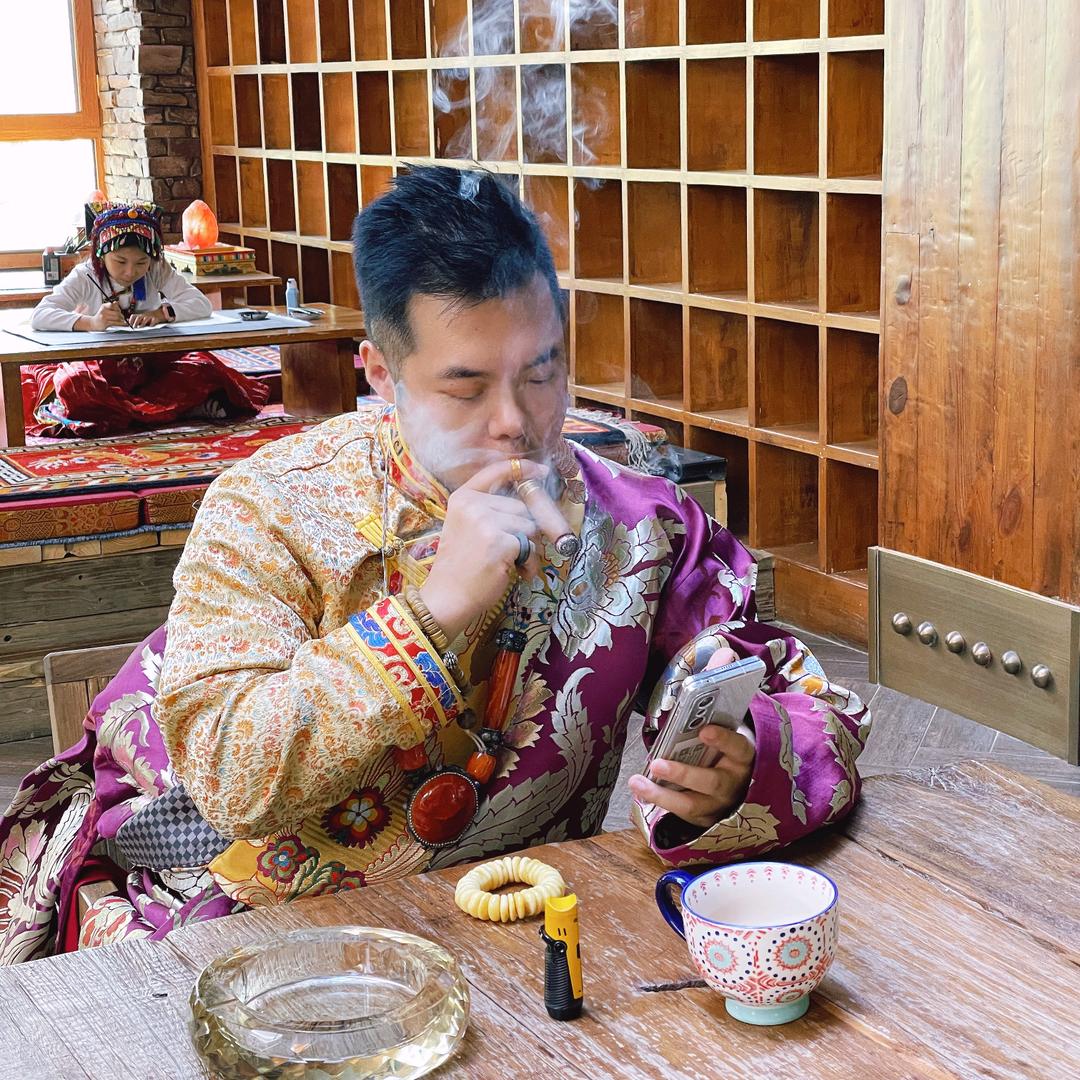 听陈总侃ฅ՞•ﻌ•՞ฅ