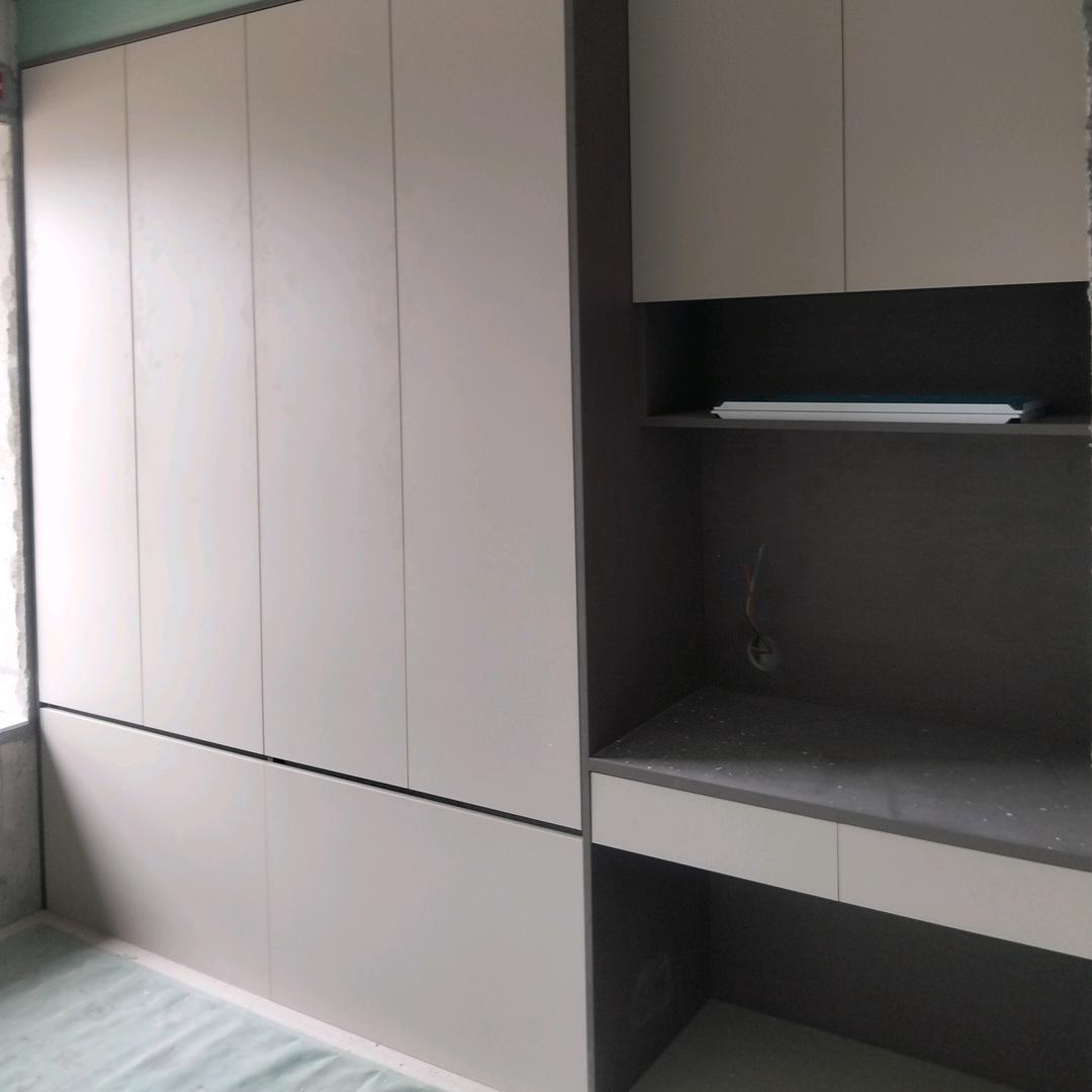 装修木工黎海辉