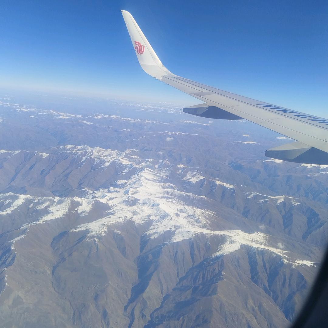 （-＾阿杰＾-）