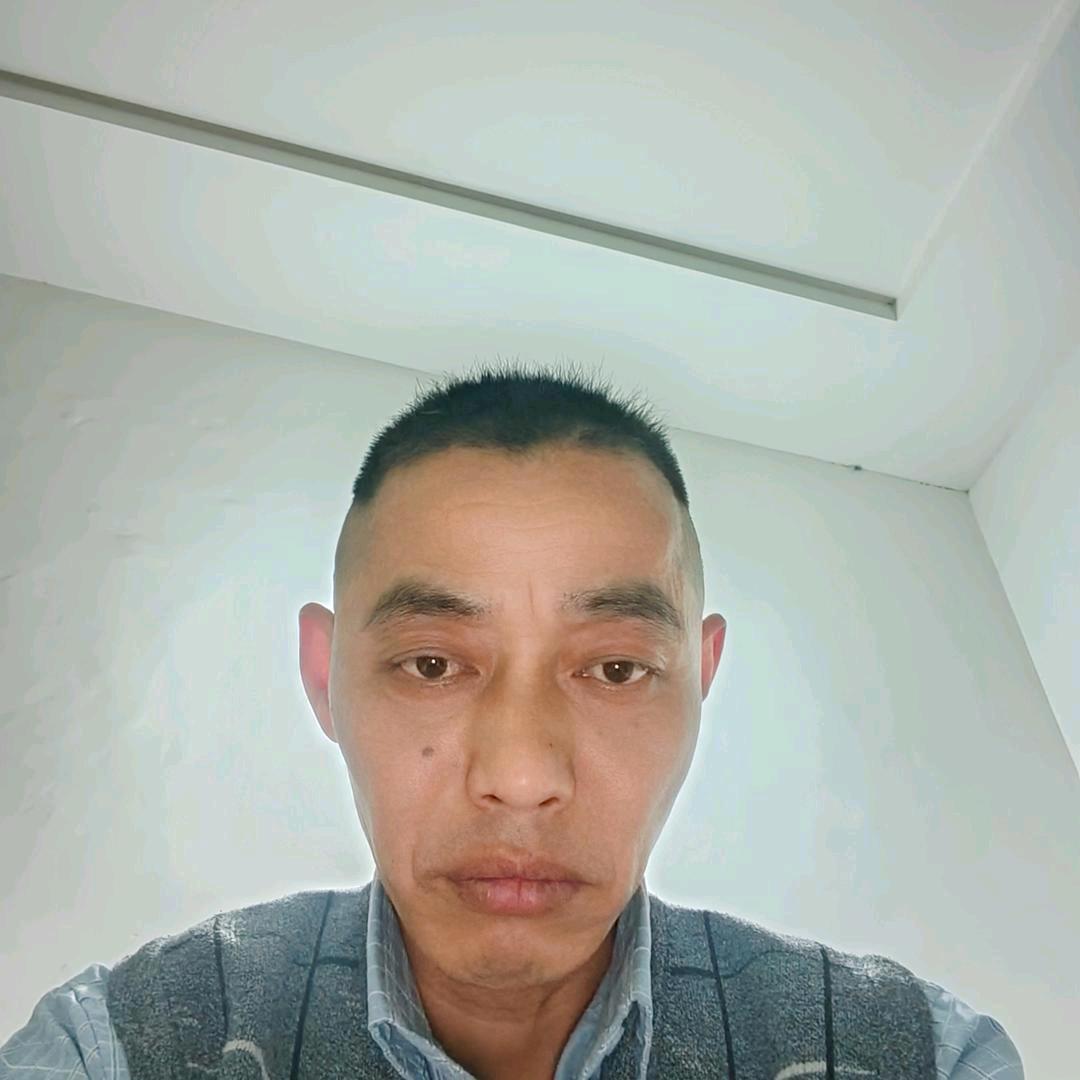 胡腊宝