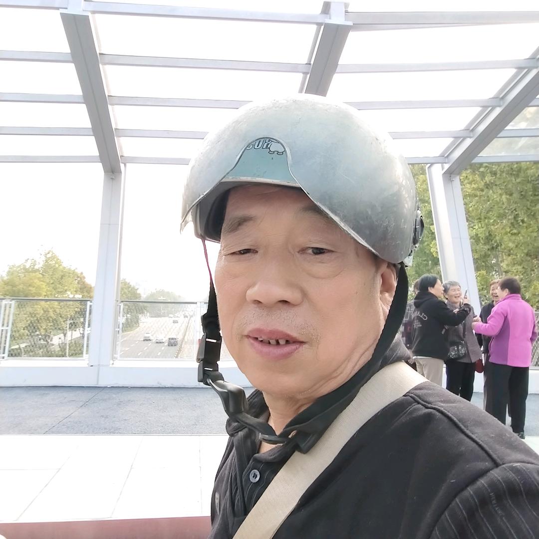 你好。朋友。