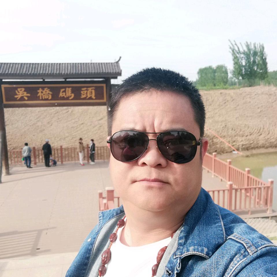亮亮建