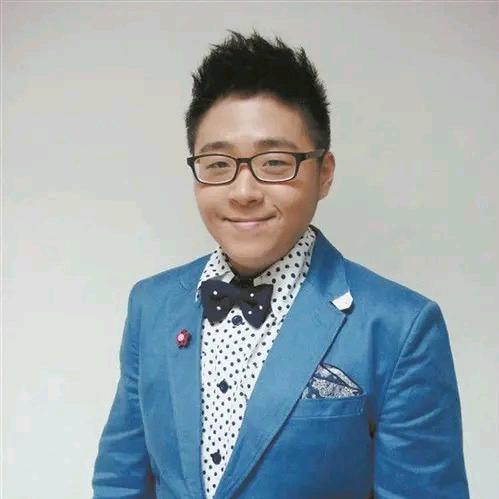 郝劭文精品百货