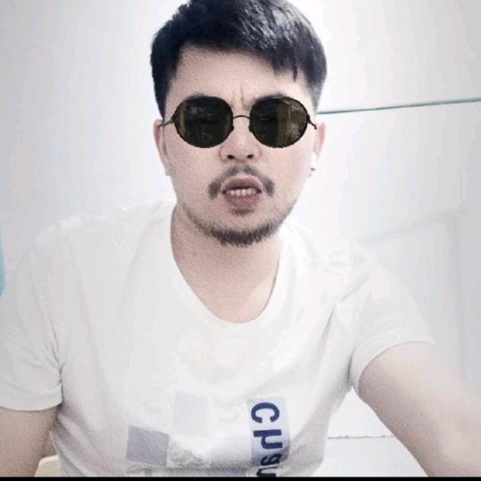 鸿运大叔