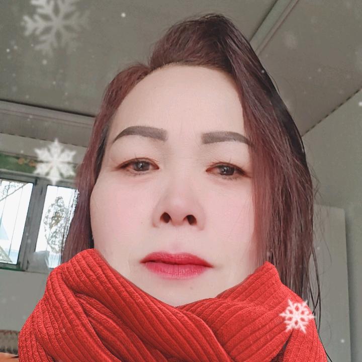 ÚT CHƠI HẾT MÌNH