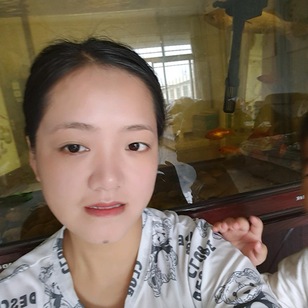 不知道起啥名的兰兰