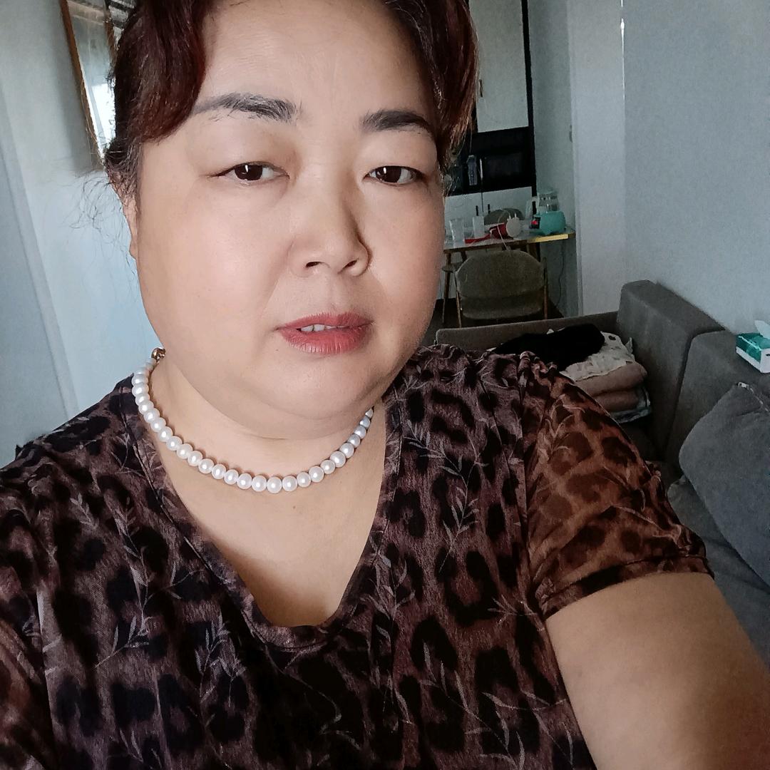 单亲妈妈，（华姐）