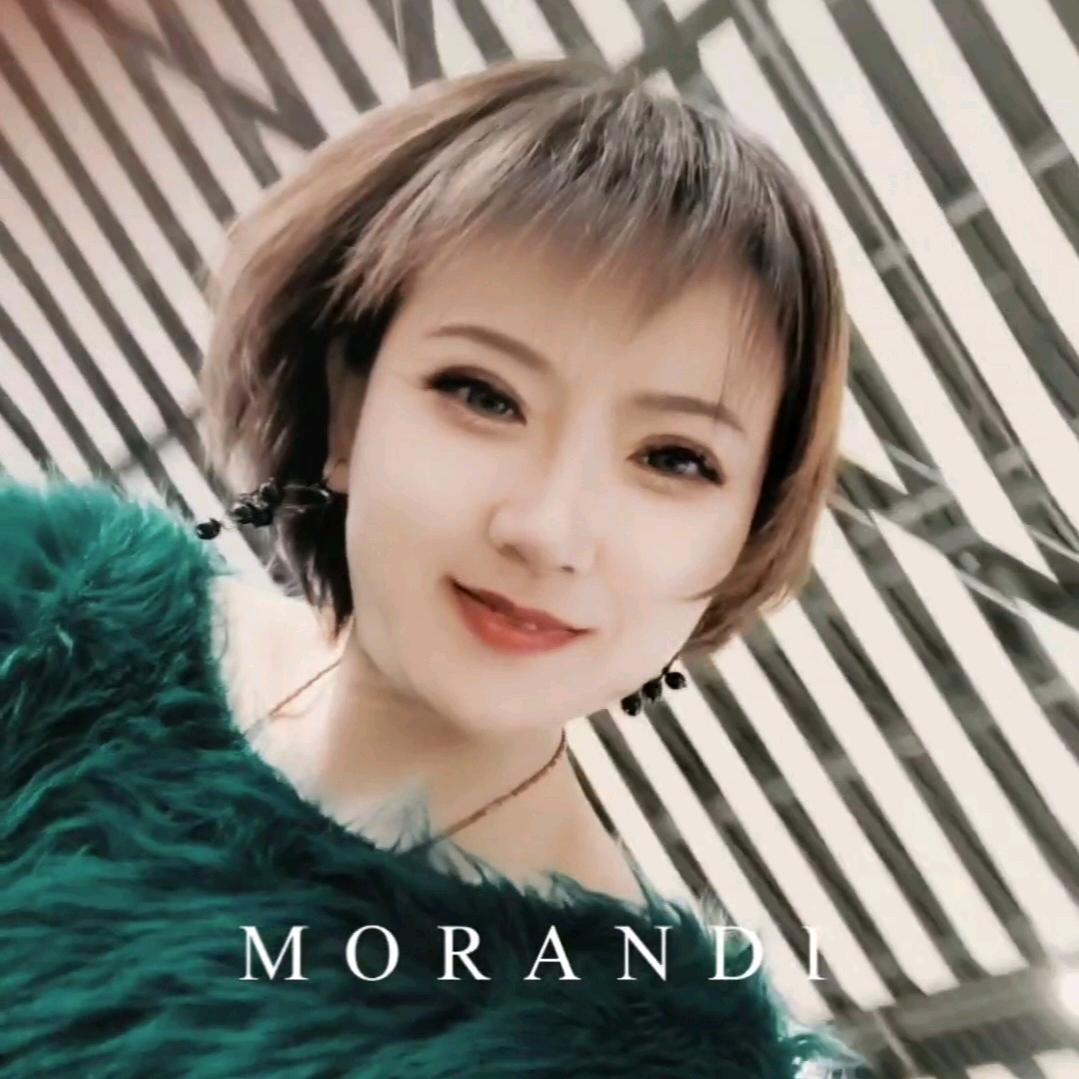 周小倩