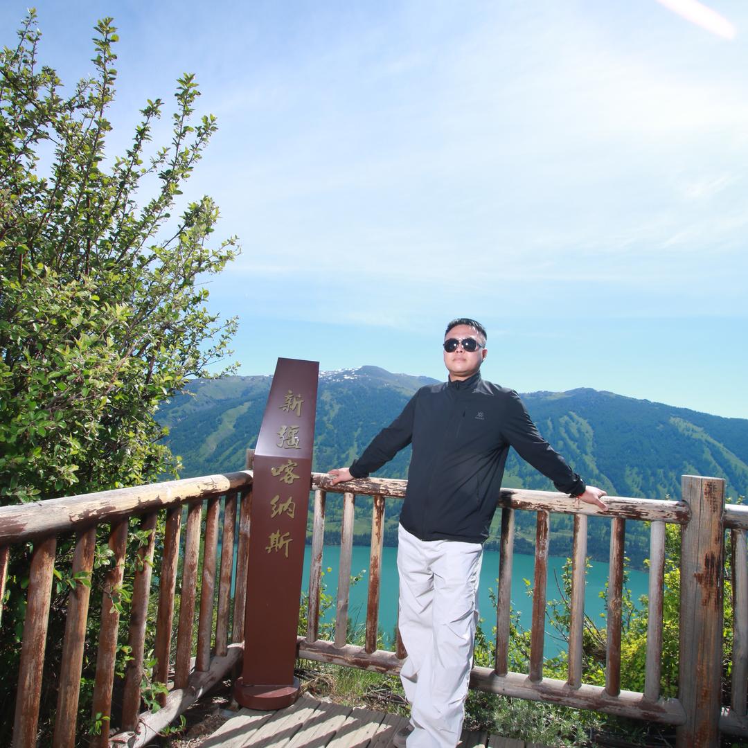 何时葡萄先熟透…