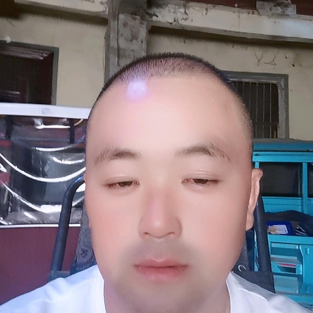 专业铺地板砖墙砖。