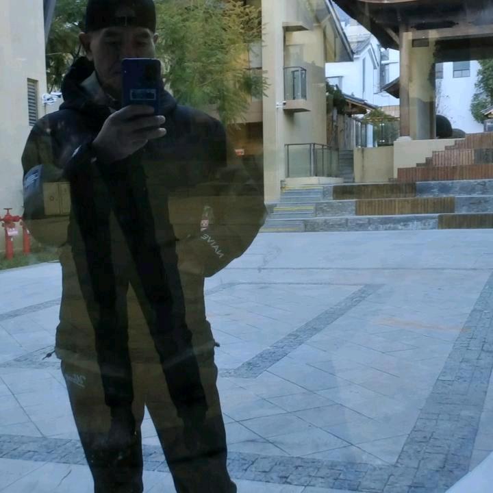 梦鱼🐟得鹿🦌风城疯少