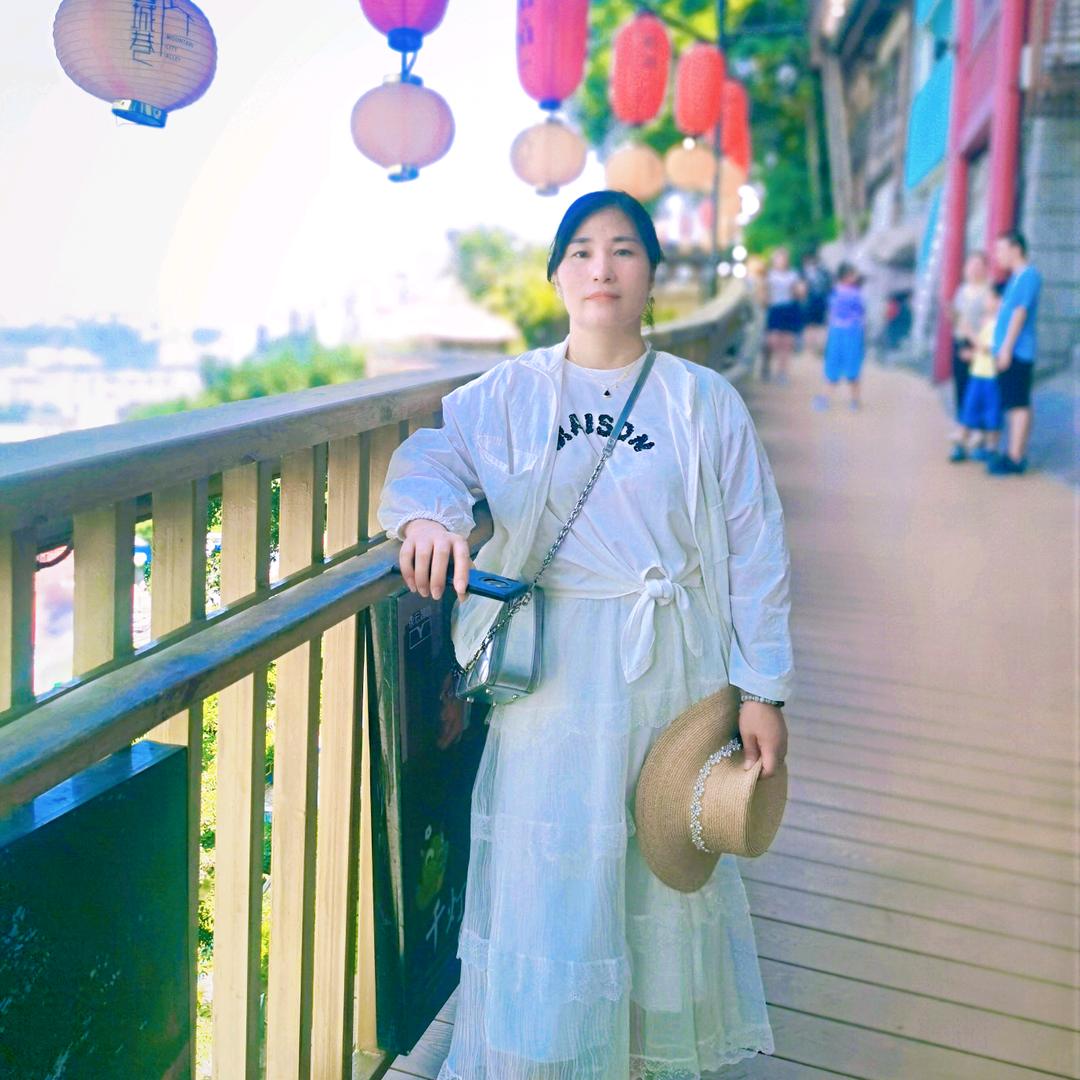 小云（油菜花）