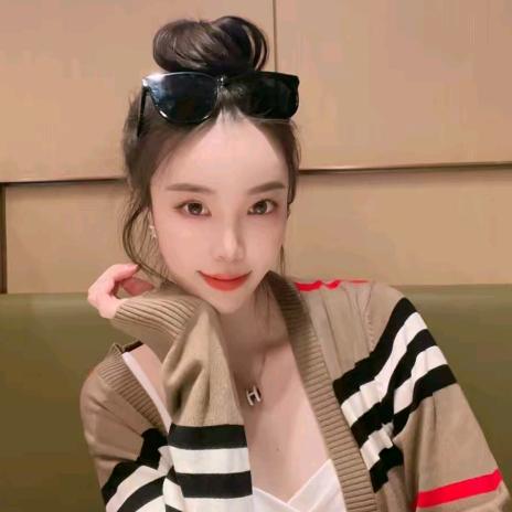 大白咩(精致穿搭)