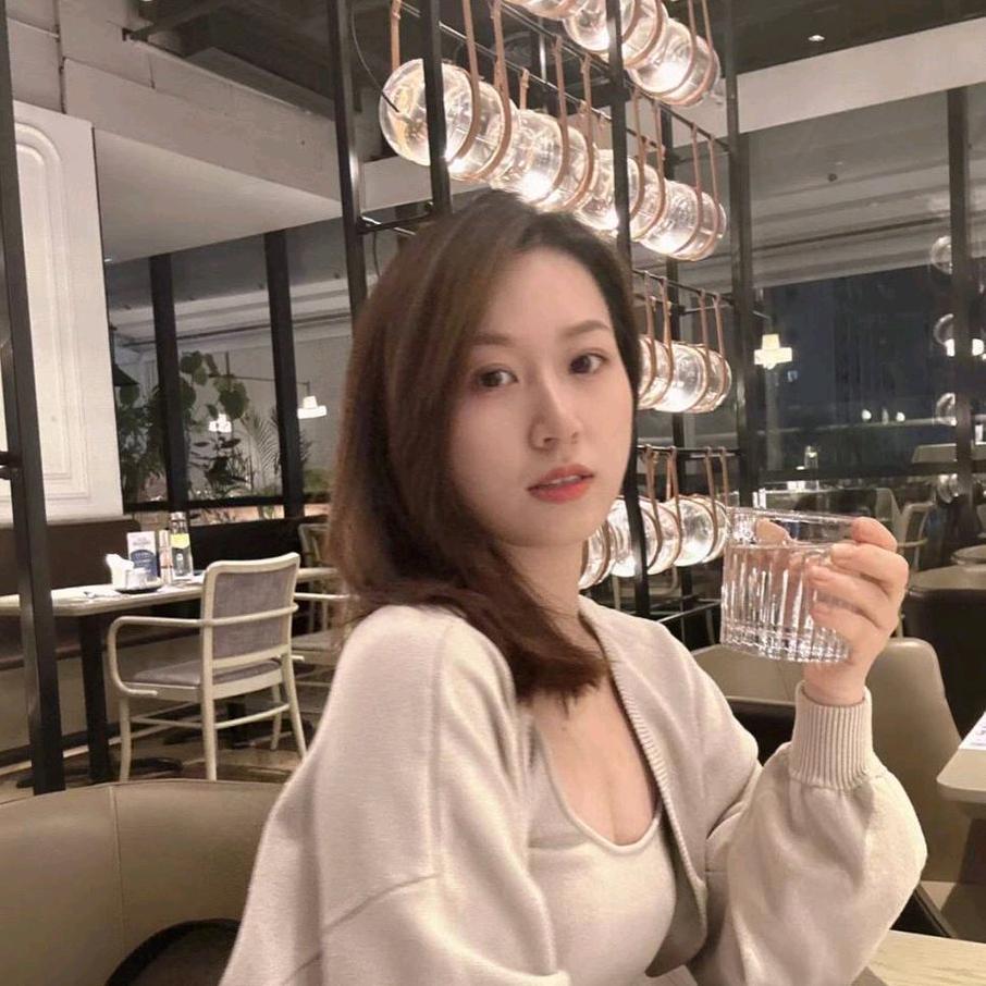 小熊熊爱穿丝🐻