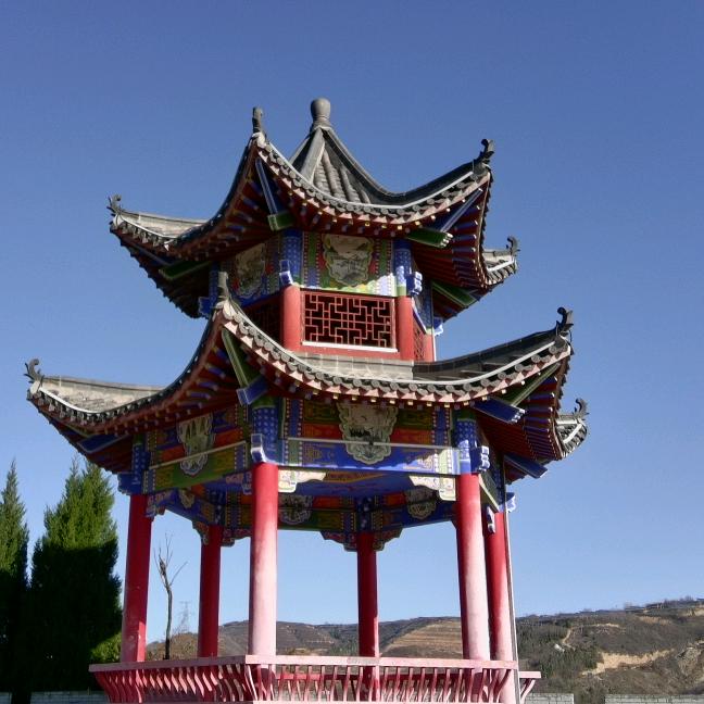 峰近月