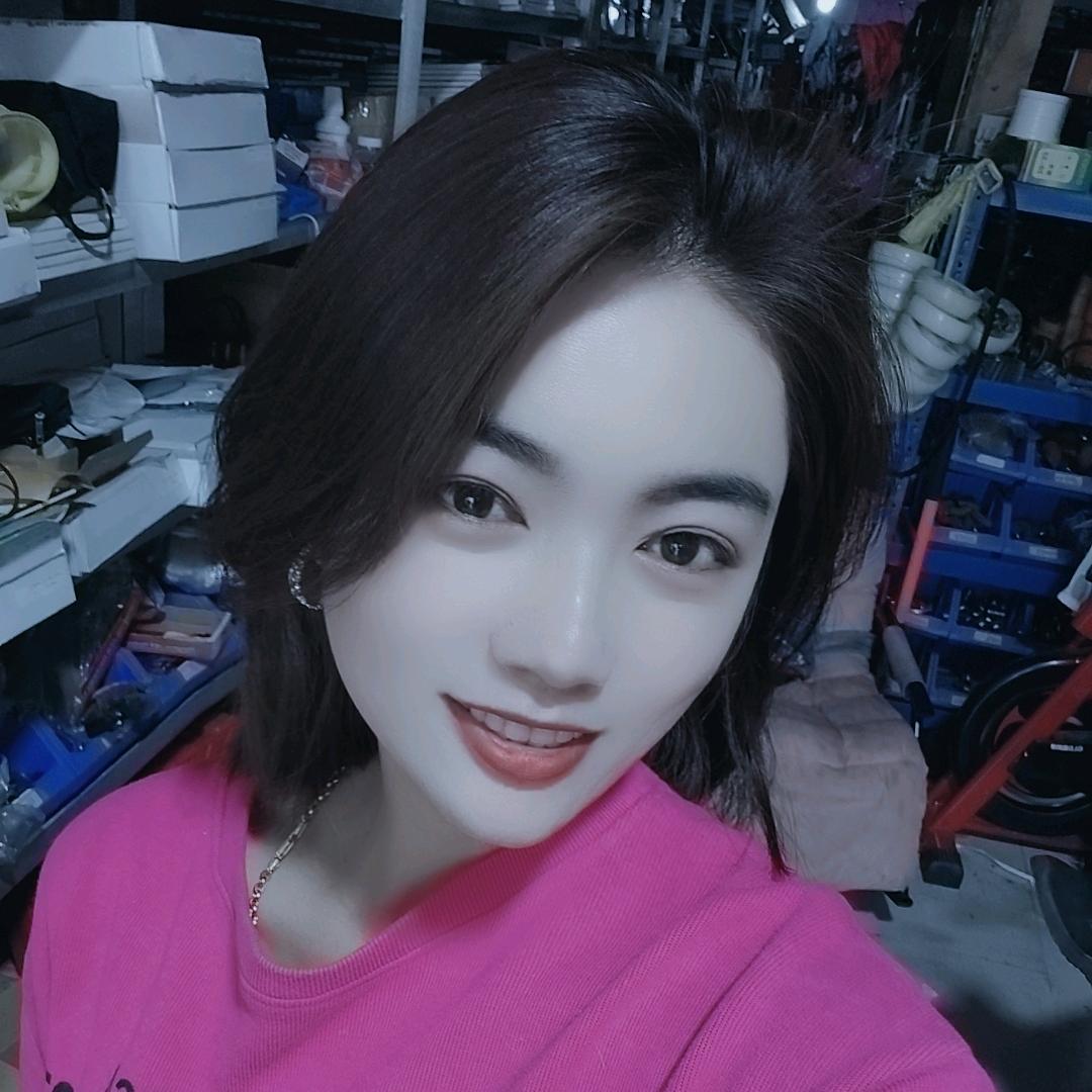 爱笑的💫娜娜💫