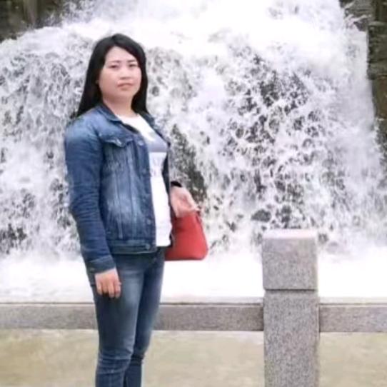 洒脱的女人。