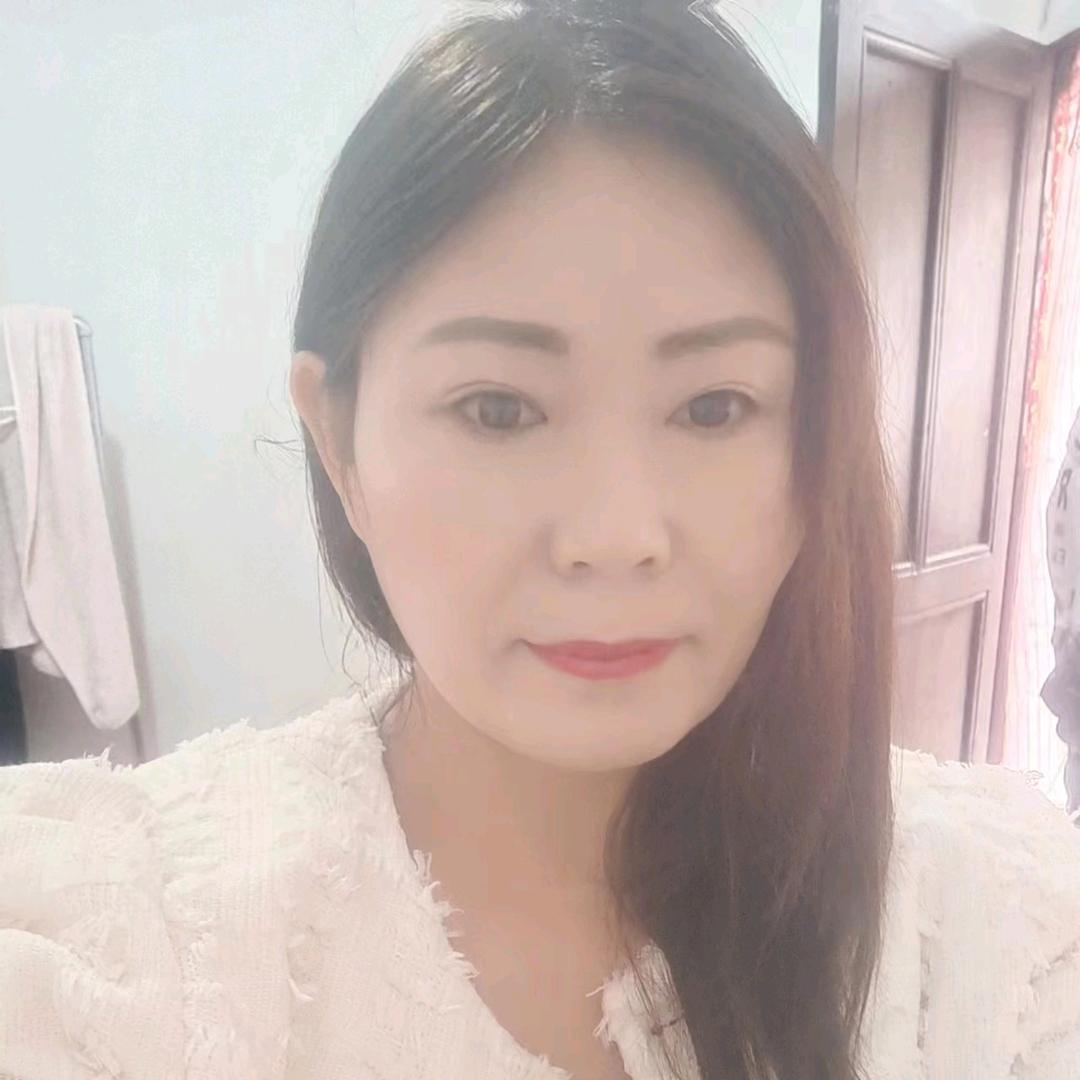 老阿姨啊头像