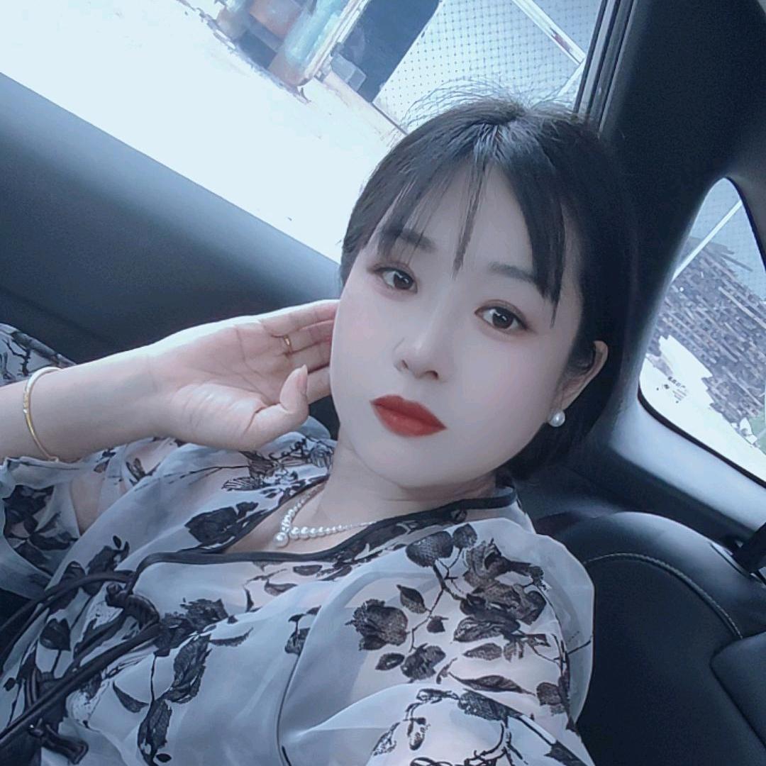 梅梅【谢绝连赞，拒绝聊天】