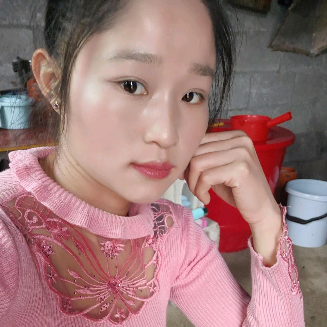 刘傻丫头👩‍❤️‍💋‍👨👩‍❤️