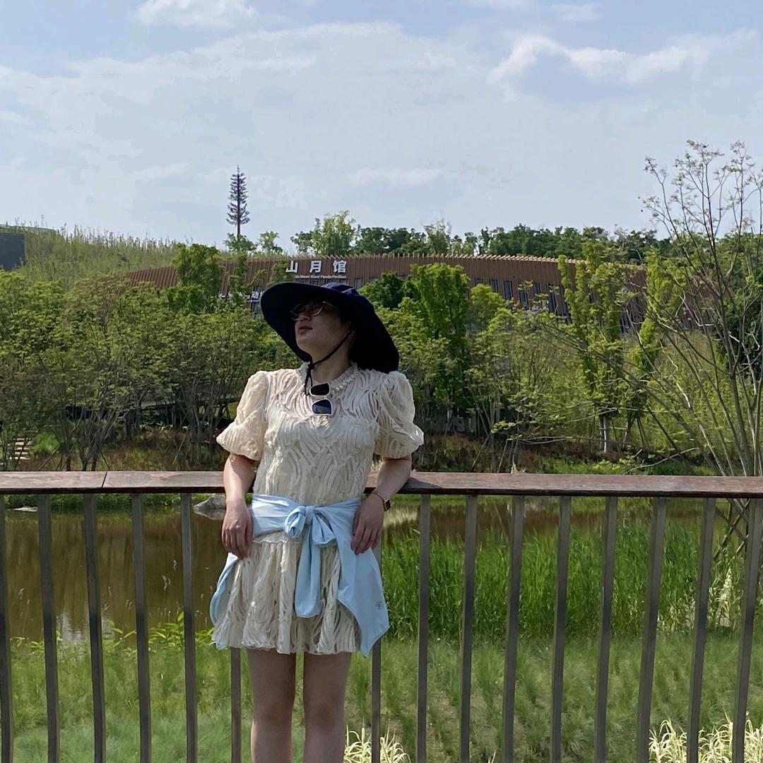 🌈隔壁小猪🌈