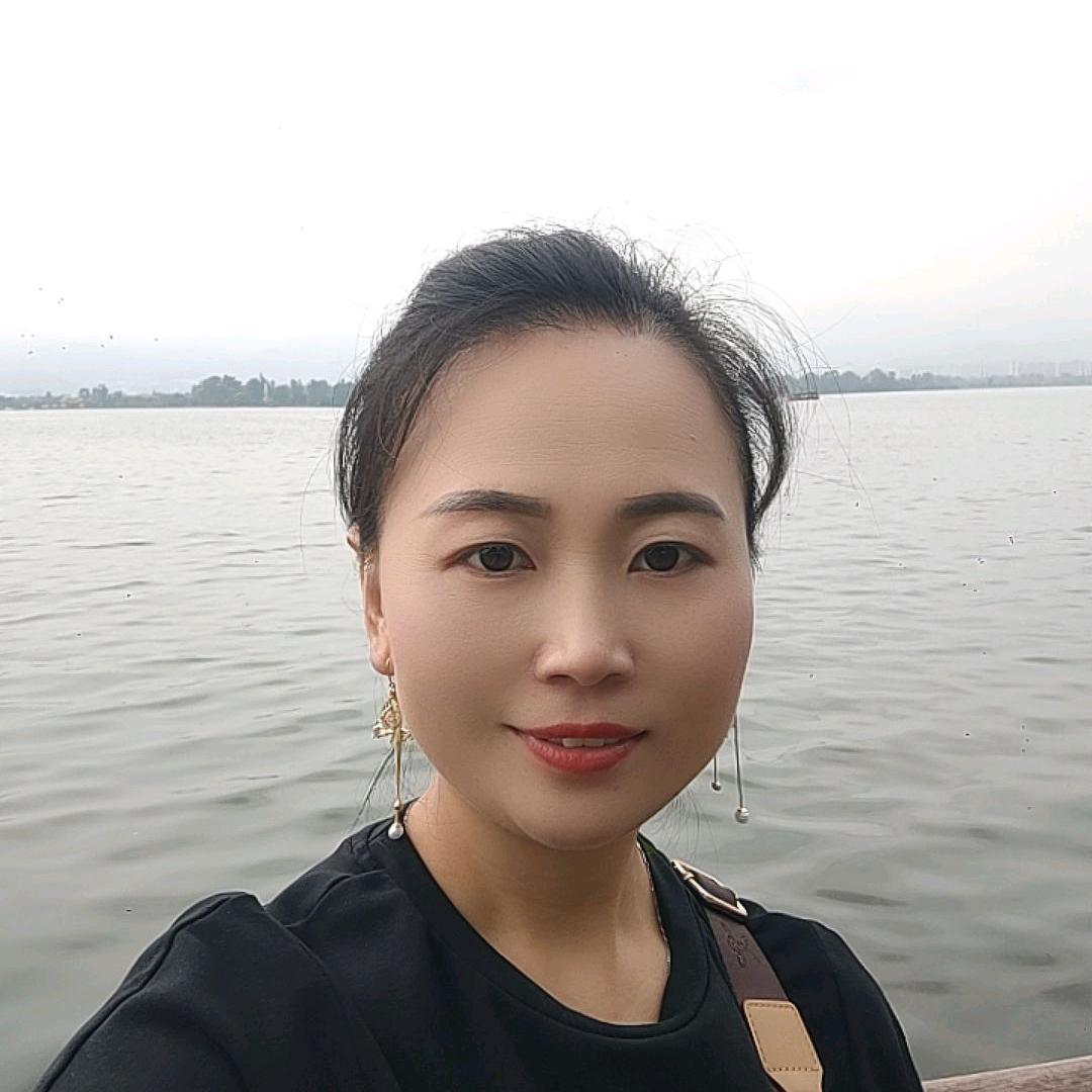 饶芷榕