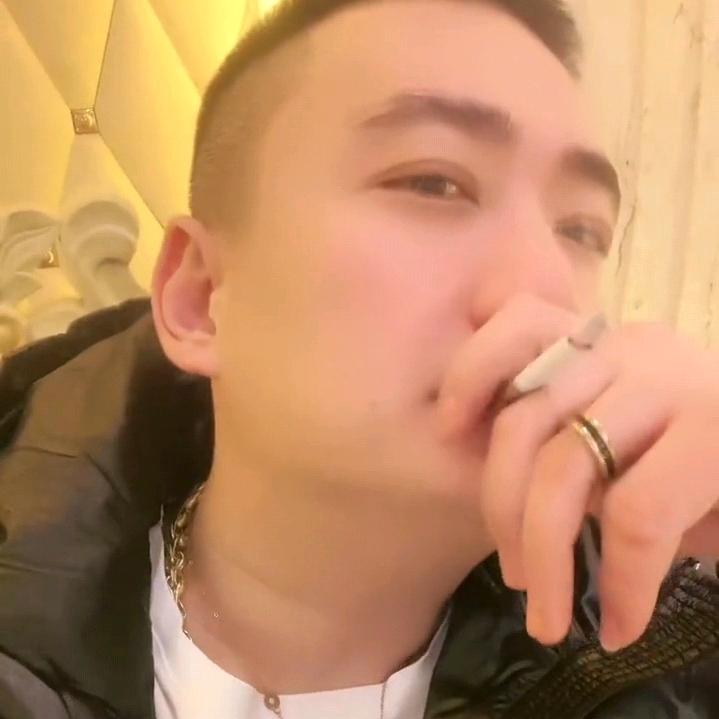分明、是故人！