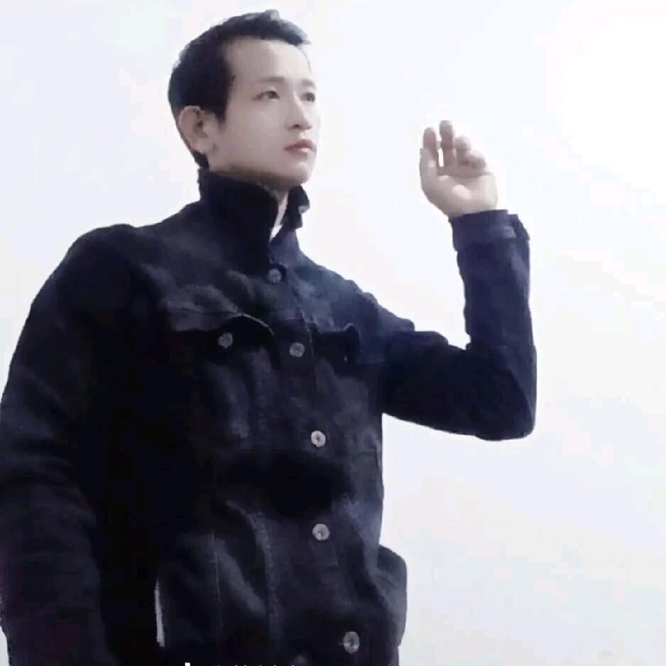 （李阳）
