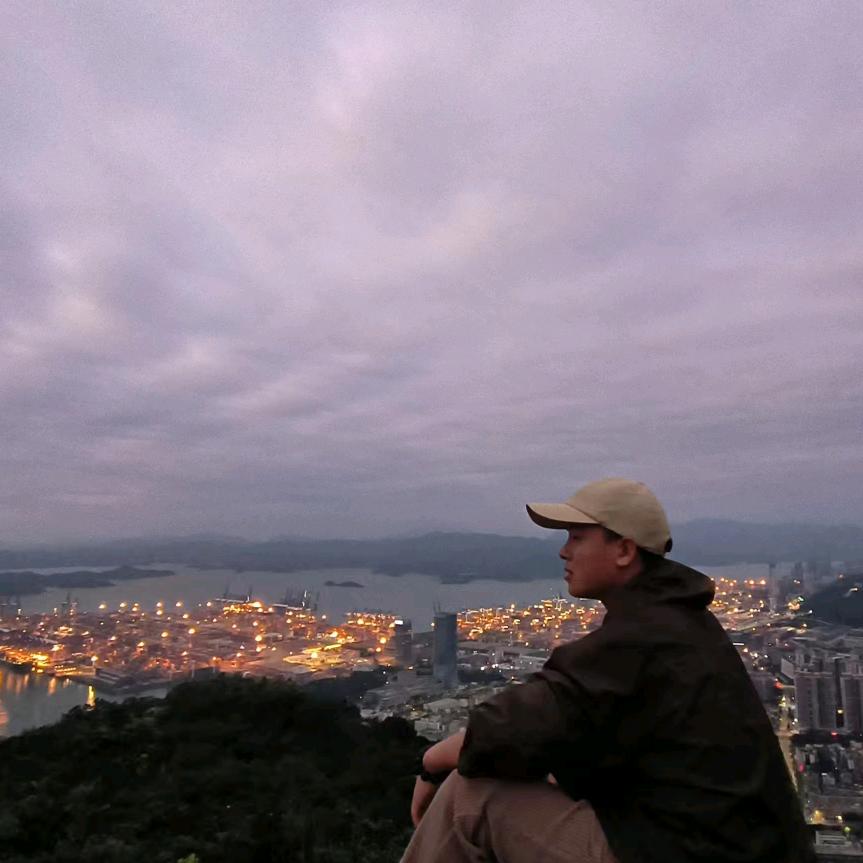 贱贱，死贱的贱