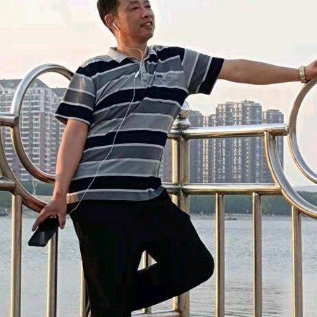装饰工程，晚8点28（不定时开播）