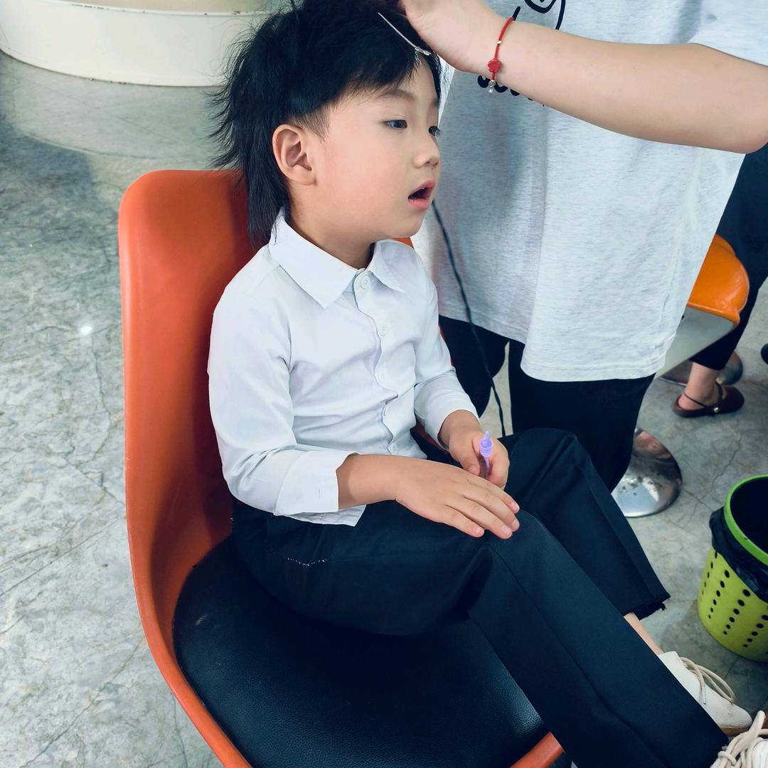 三个孩子的奶奶