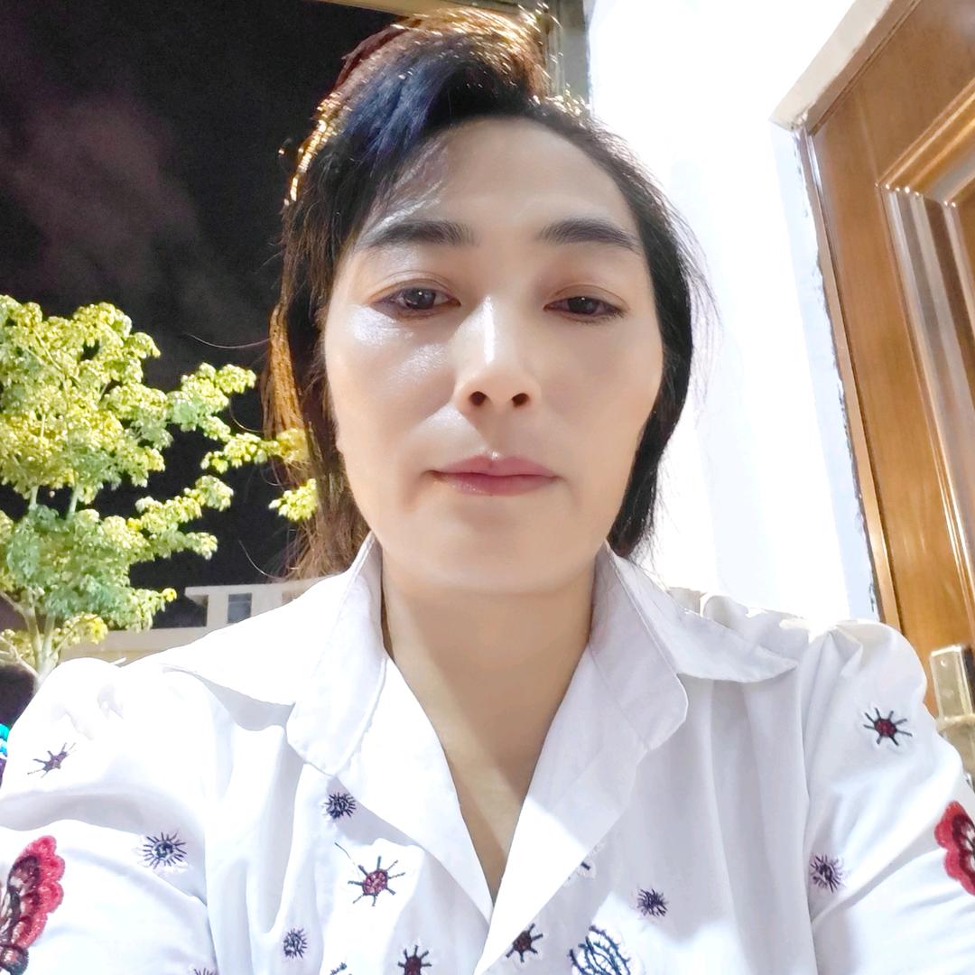 罗惠姐《爱山歌》