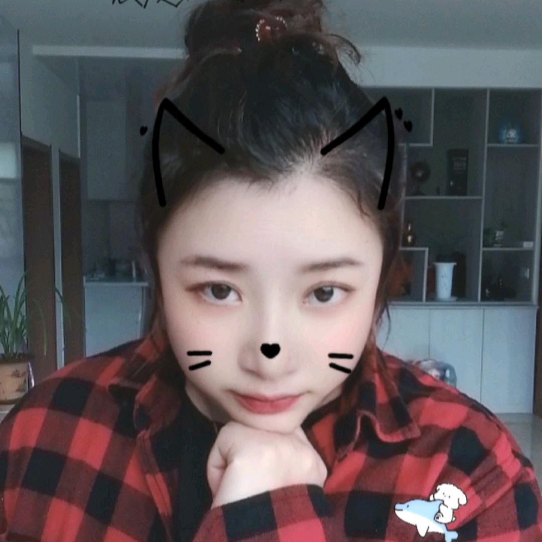 陈琼