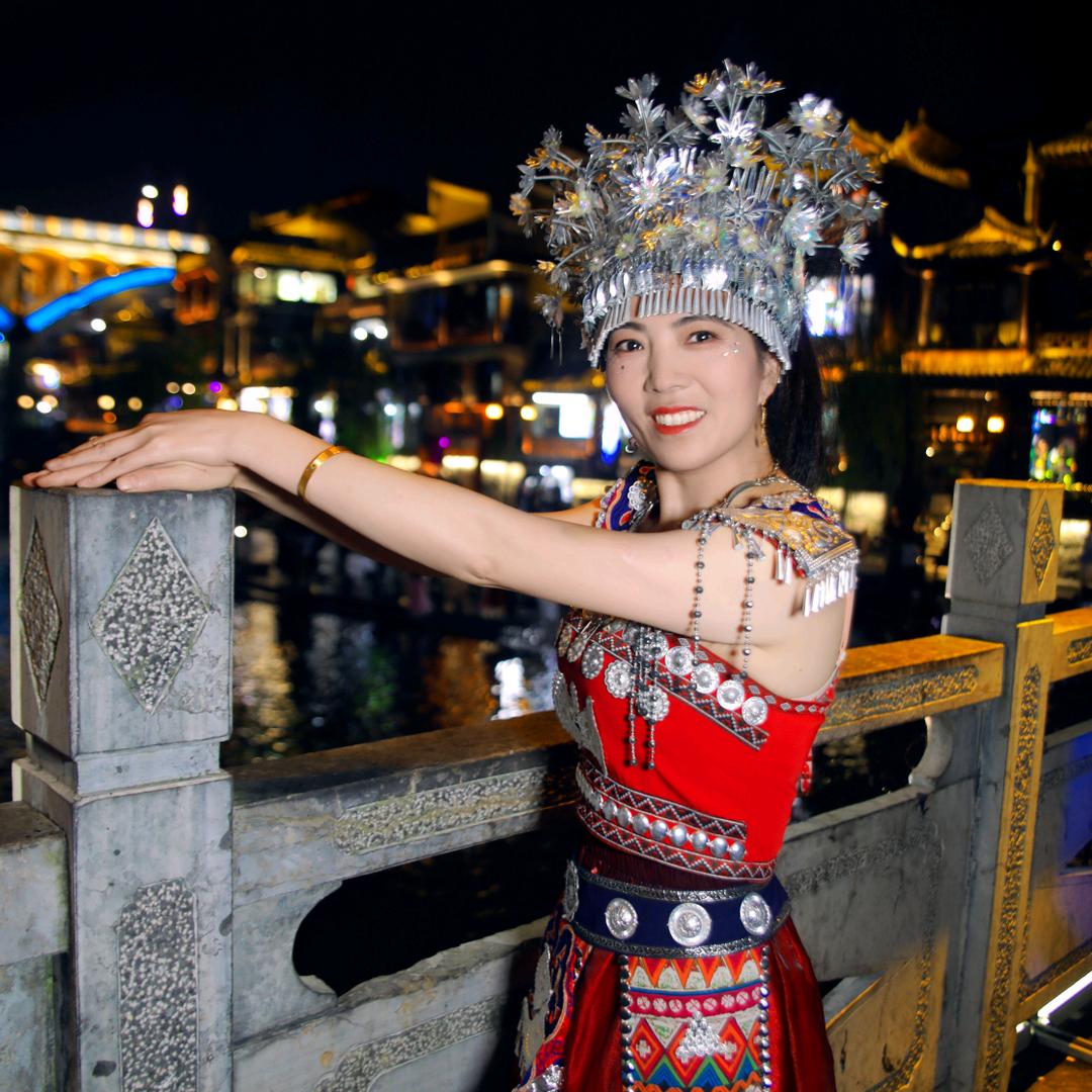 剪吧理发师元元