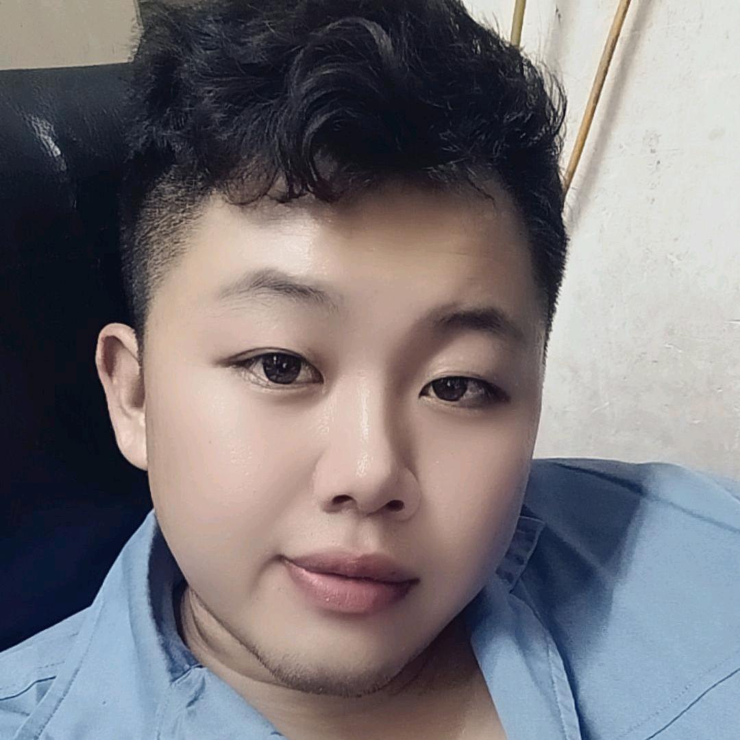 🌴       在海边等不来飞机。