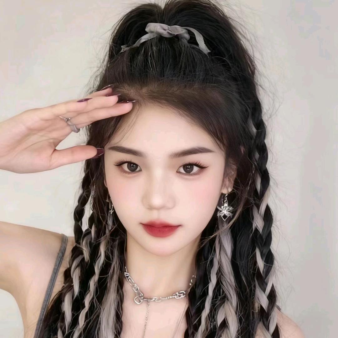 小曼吖
