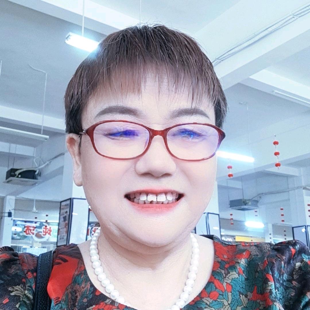 谭群英