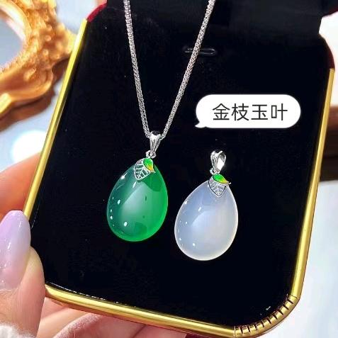 宝城老银匠加（优尚衣品服装城）