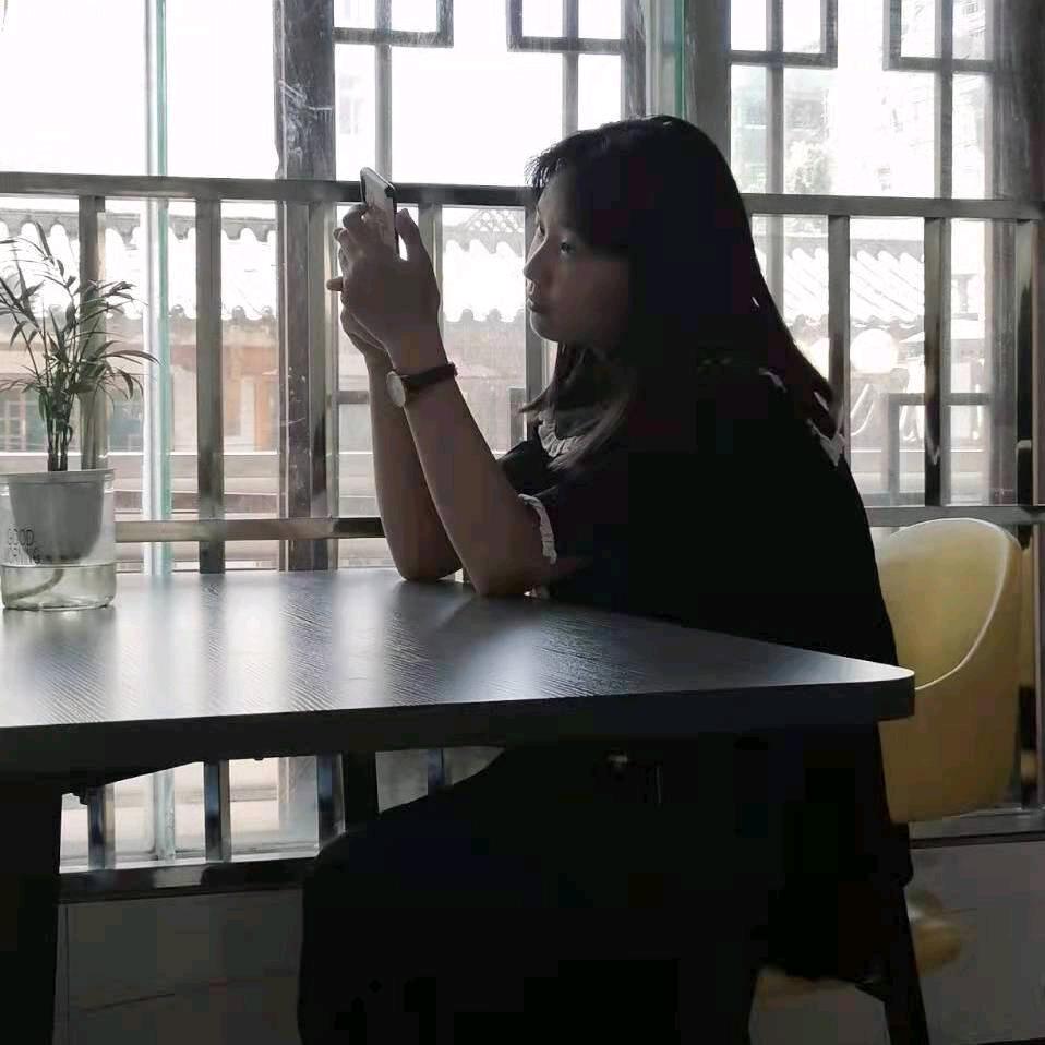 喜欢和你在一起。忘不了你美丽的笑脸书