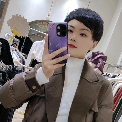 梁山千寻女装店