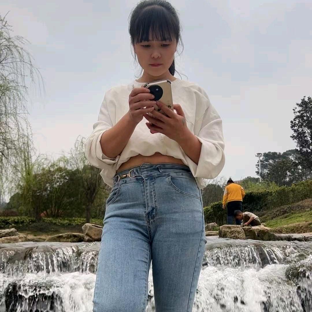 贵州山歌李欢《找搭档》