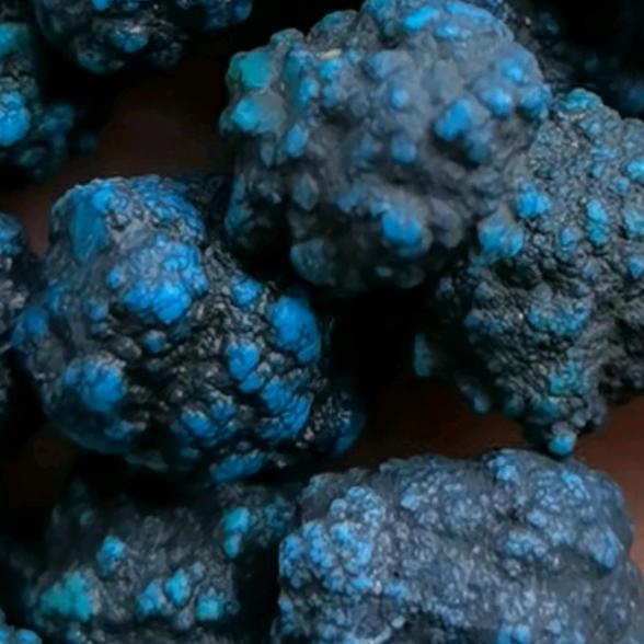 翁氏绿松石【高价收购】